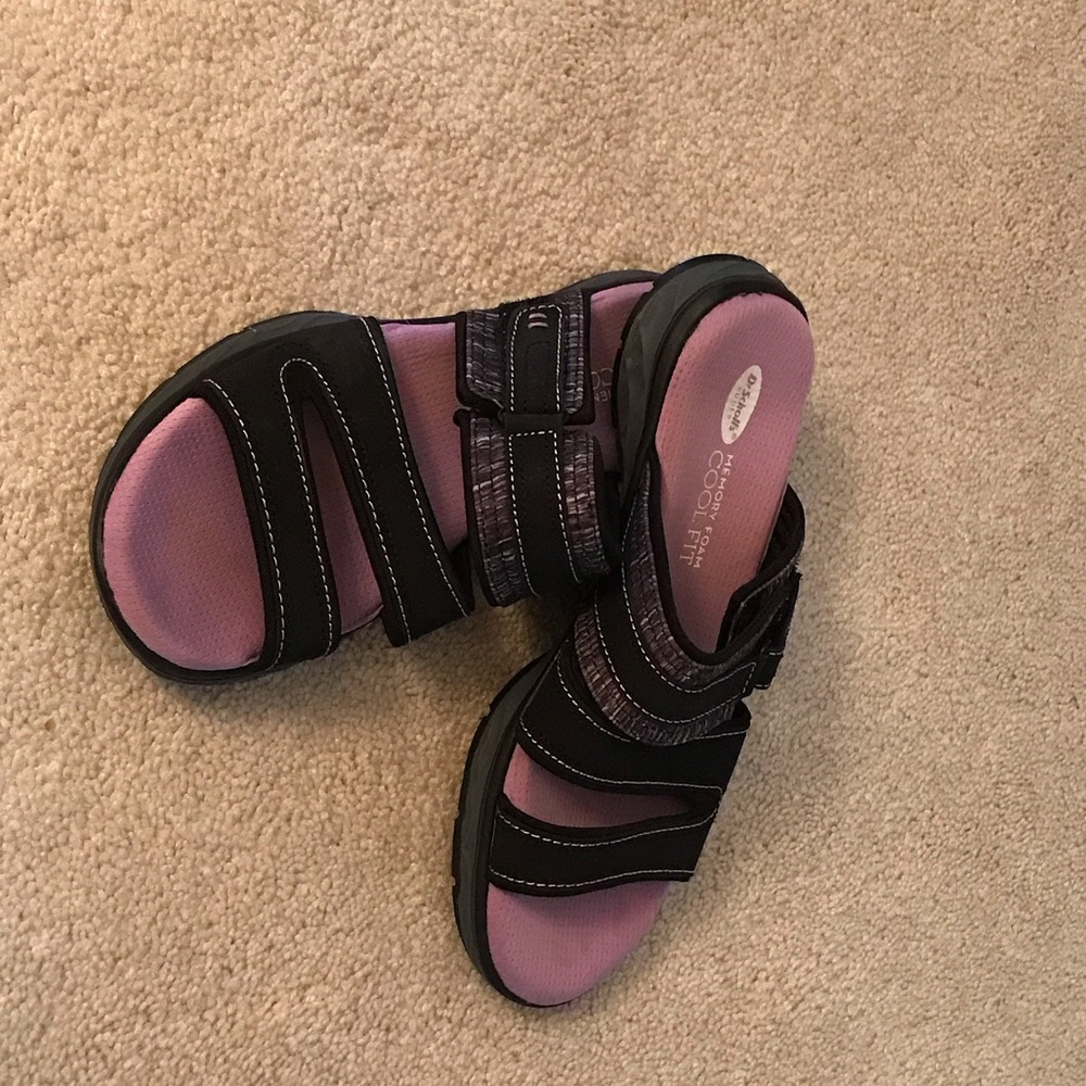 Dr Scholls memory. Foam sandels